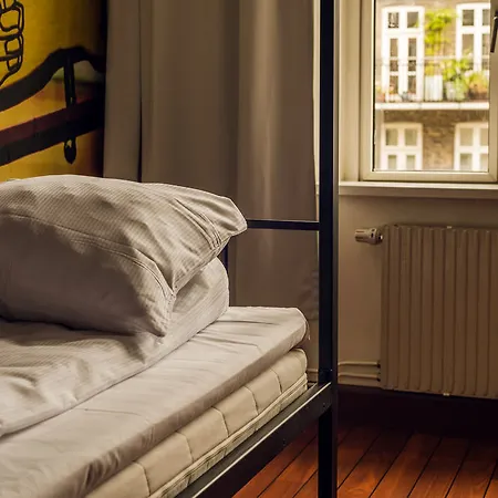 Hostel Urban House By Meininger