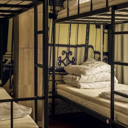 Hostel Urban House By Meininger *