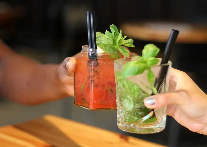 Meininger 호스텔 *